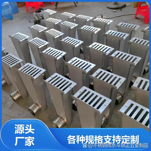 随着建筑行业的发展,这类产品的质量与安装标准备受关注